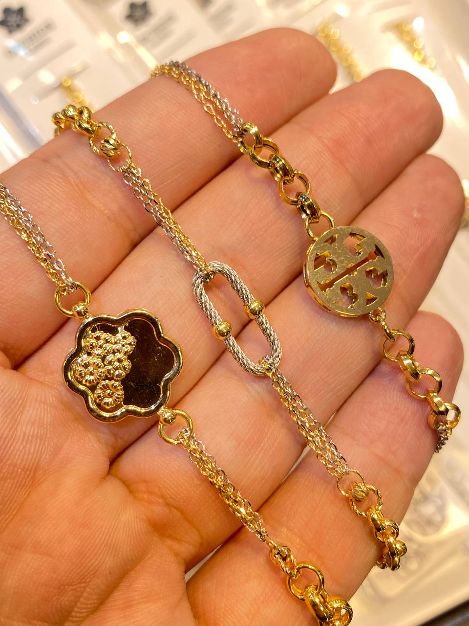 دستبند ارکیده 1 دستبند طلای ارکیده